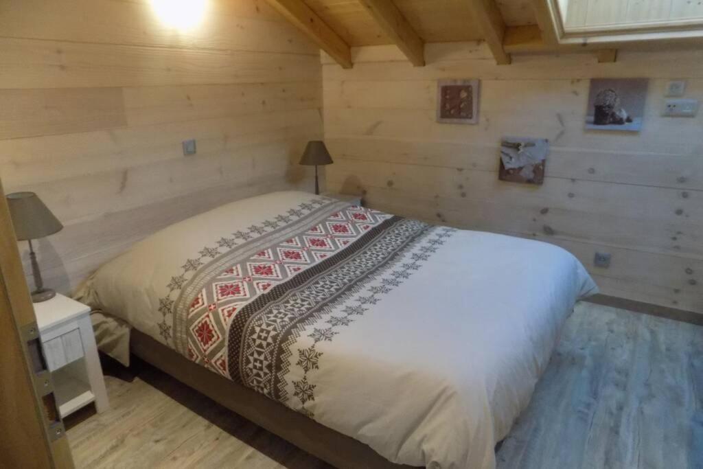 Chalet Des Charbonniers Avec Etang Saint-Maurice-sur-Moselle Exteriér fotografie